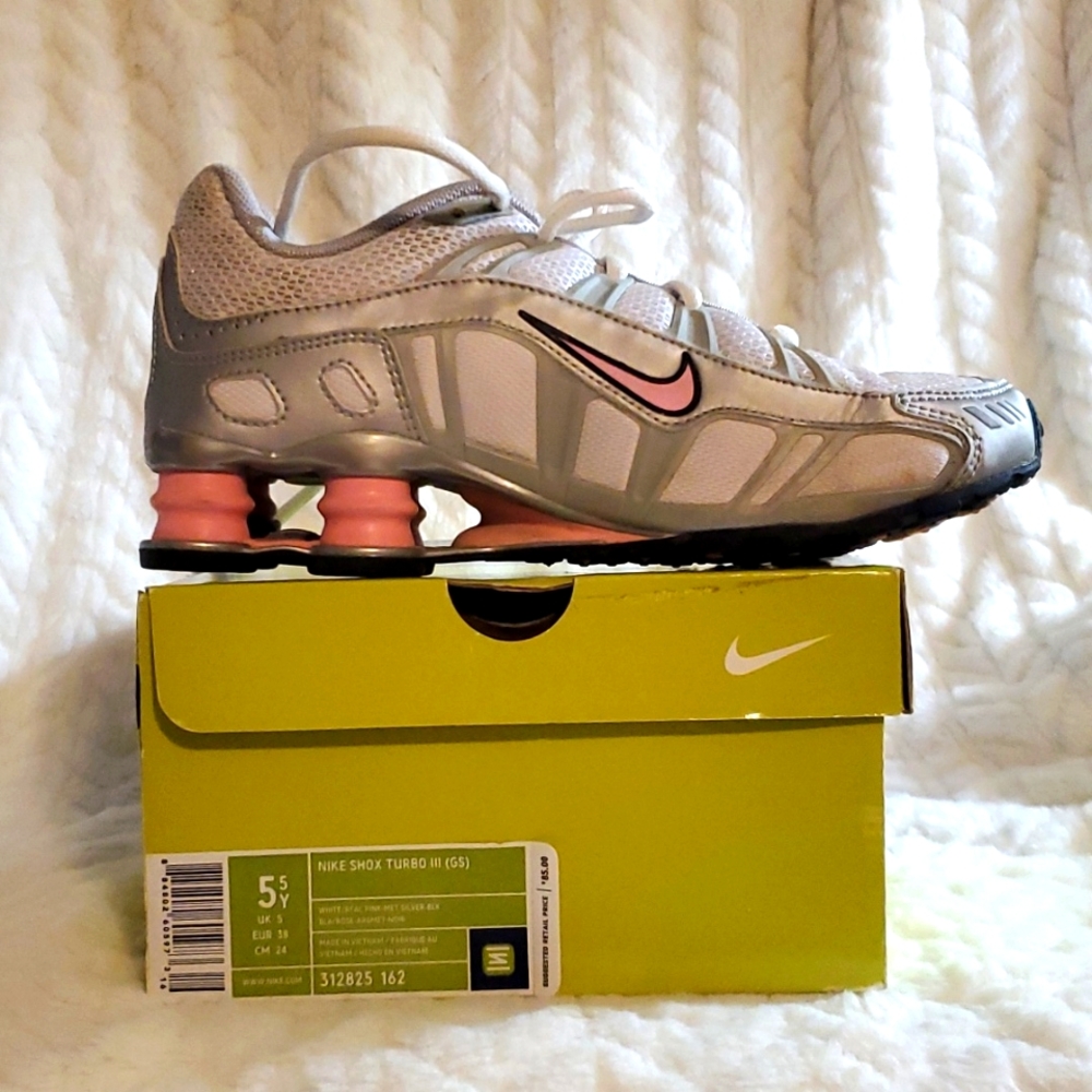 Nike Shox Turbo III (GS) good used condition only wore a few times.